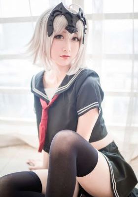 忧郁的少女
